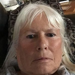 Meet your Posher, Carolyn